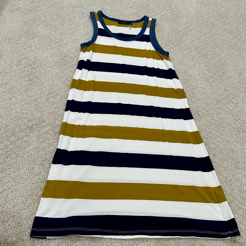 ♥️ THML Sleeveless Striped dress w/Denim-like trim